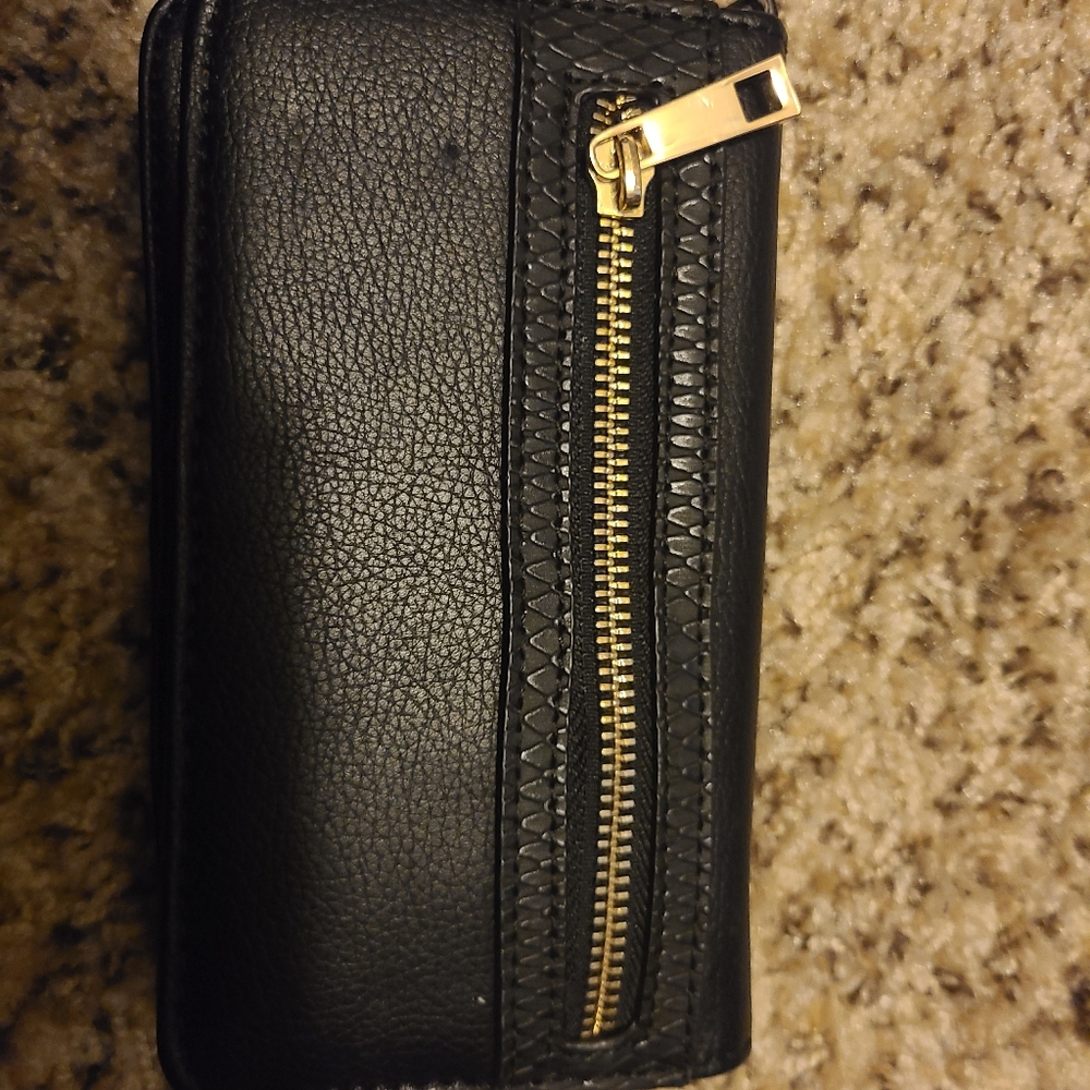 Purse - Picture 2 of 3